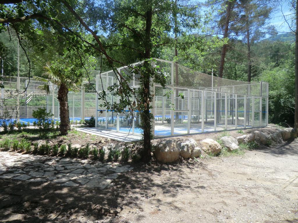Camping L'Espelt La Pobla de Lillet Ngoại thất bức ảnh