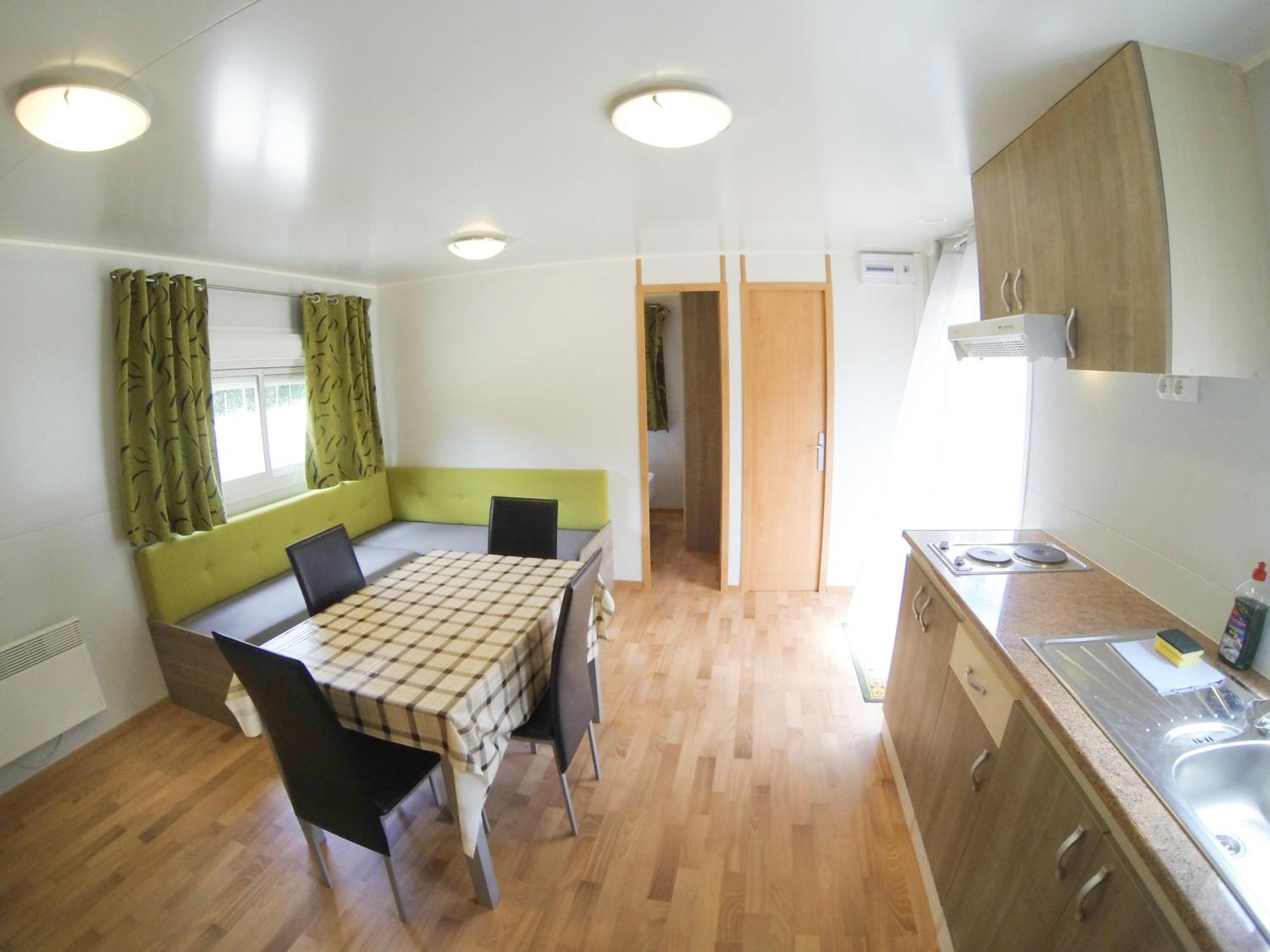 Camping L'Espelt La Pobla de Lillet Phòng bức ảnh
